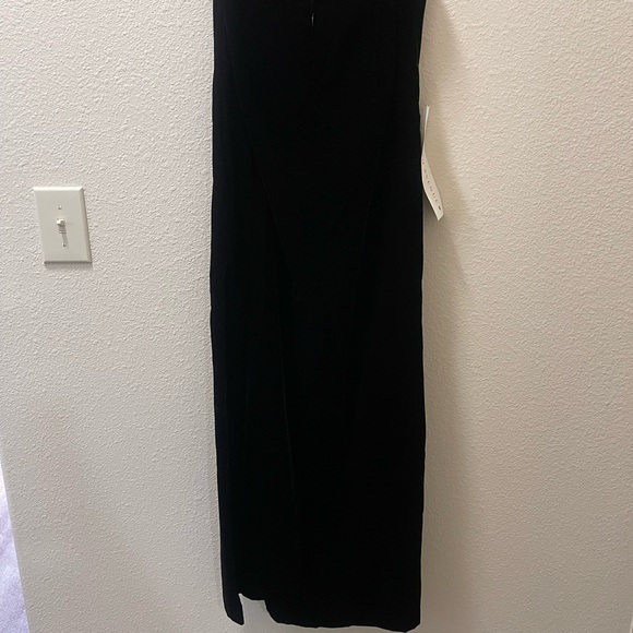 Victor Costa Elegant Black Maxi Skirt - Picture 4 of 6